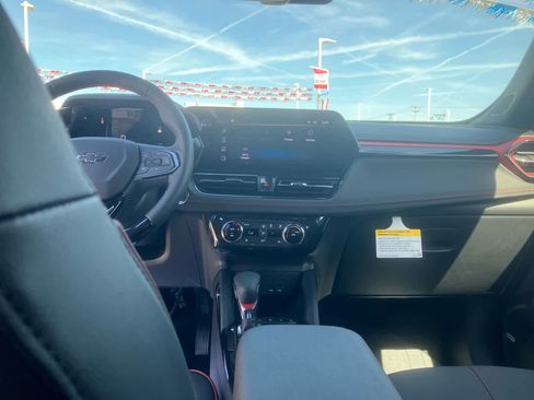 New 2026 Chevrolet TrailBlazer RS w/ Convenience Package image 35