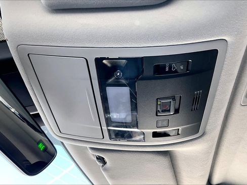 Used 2021 Lexus RX 450h AWD w/ Premium Package image 32