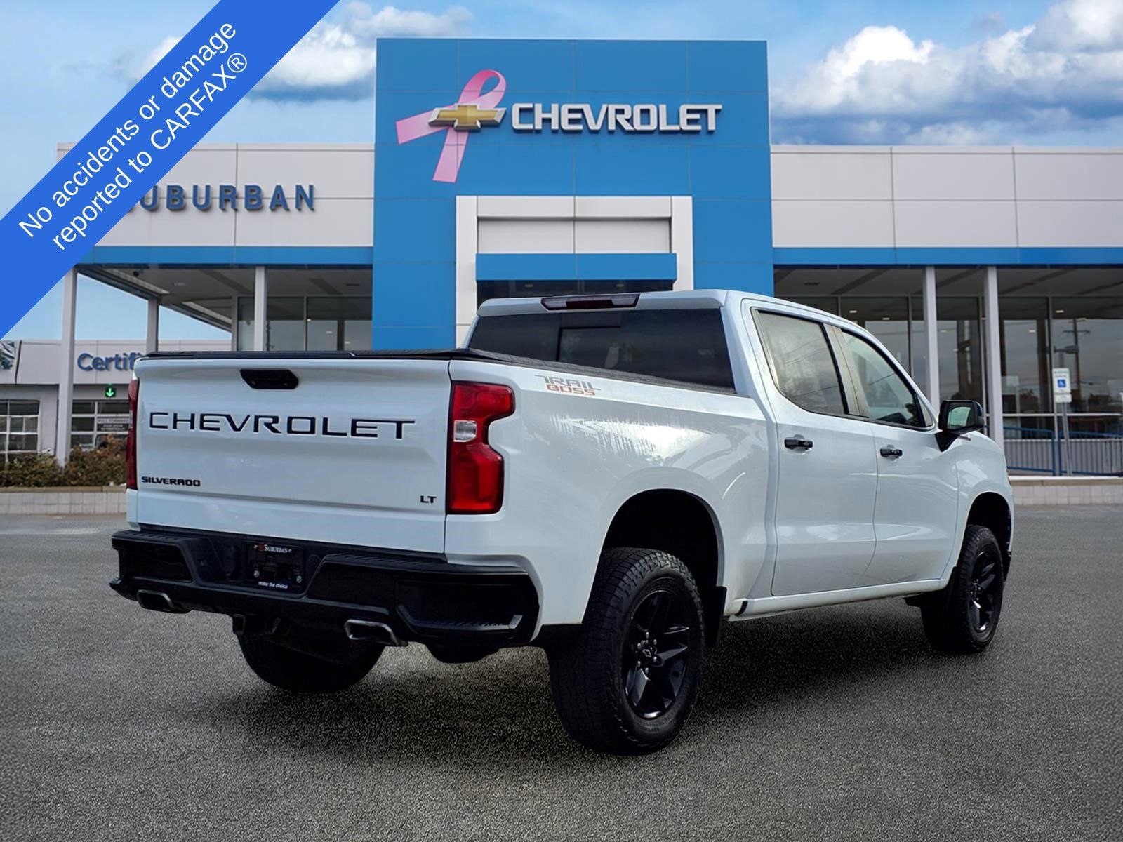 Used 2021 Chevrolet Silverado 1500 LT Trail Boss w/ Convenience Package II AWD/4WD image 4