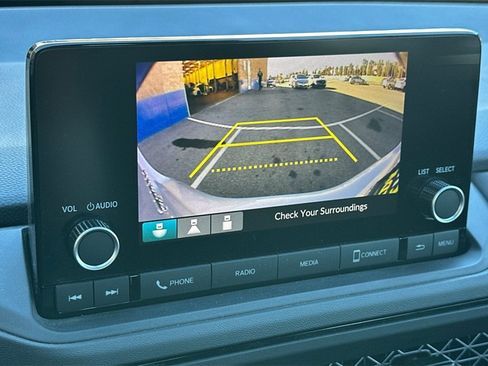 Certified 2025 Honda Accord LX image 20