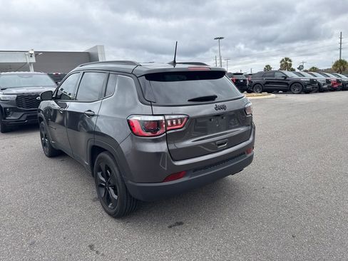Used 2019 Jeep Compass Altitude image 4