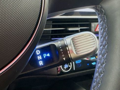 Certified 2025 Hyundai Ioniq 6 Limited image 17