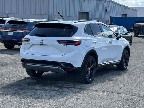 Used 2023 Buick Envision Essence w/ Sport Touring Package image 4