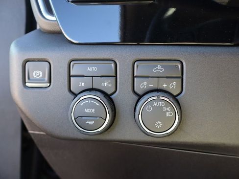 New 2026 Chevrolet Silverado 1500 LT image 13