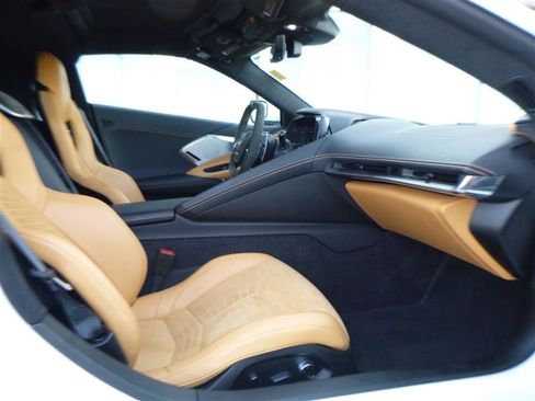 Used 2023 Chevrolet Corvette Stingray Premium Cpe w/ Z51 Performance Package RWD image 8