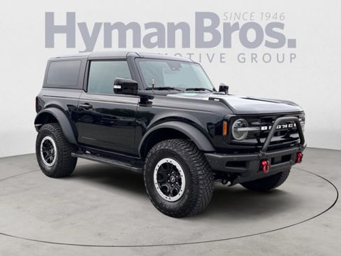 Used 2023 Ford Bronco Outer Banks w/ Sasquatch Package AWD/4WD image 1