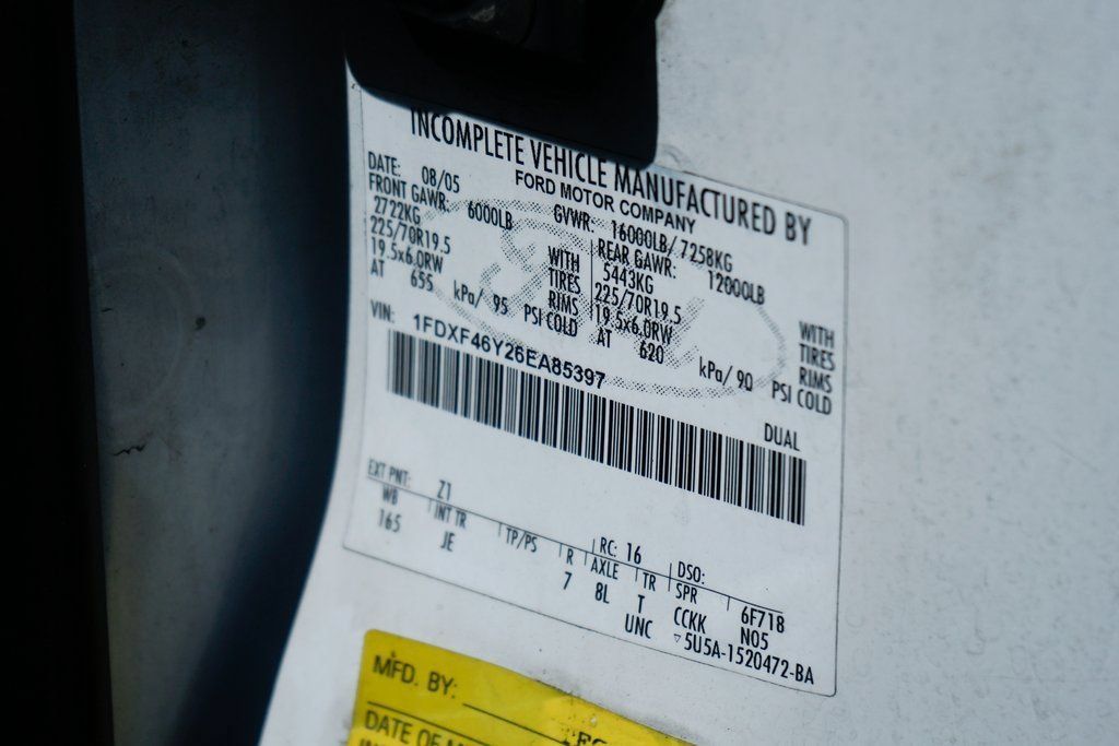 Used 2006 Ford F450 XL RWD image 48