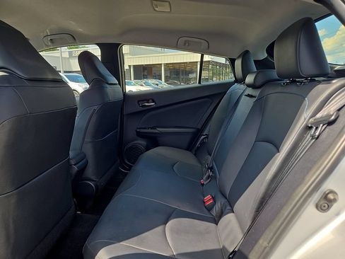 Used 2016 Toyota Prius Four Touring w/ Premium Convenience Package FWD image 11