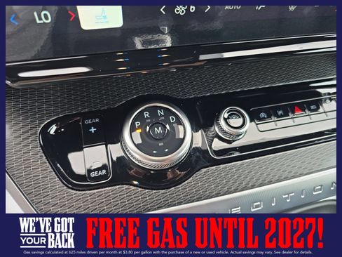 New 2025 Ford Expedition Platinum w/ Stealth Performance Package AWD/4WD image 23