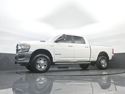 Used 2021 RAM 2500 Big Horn image 29