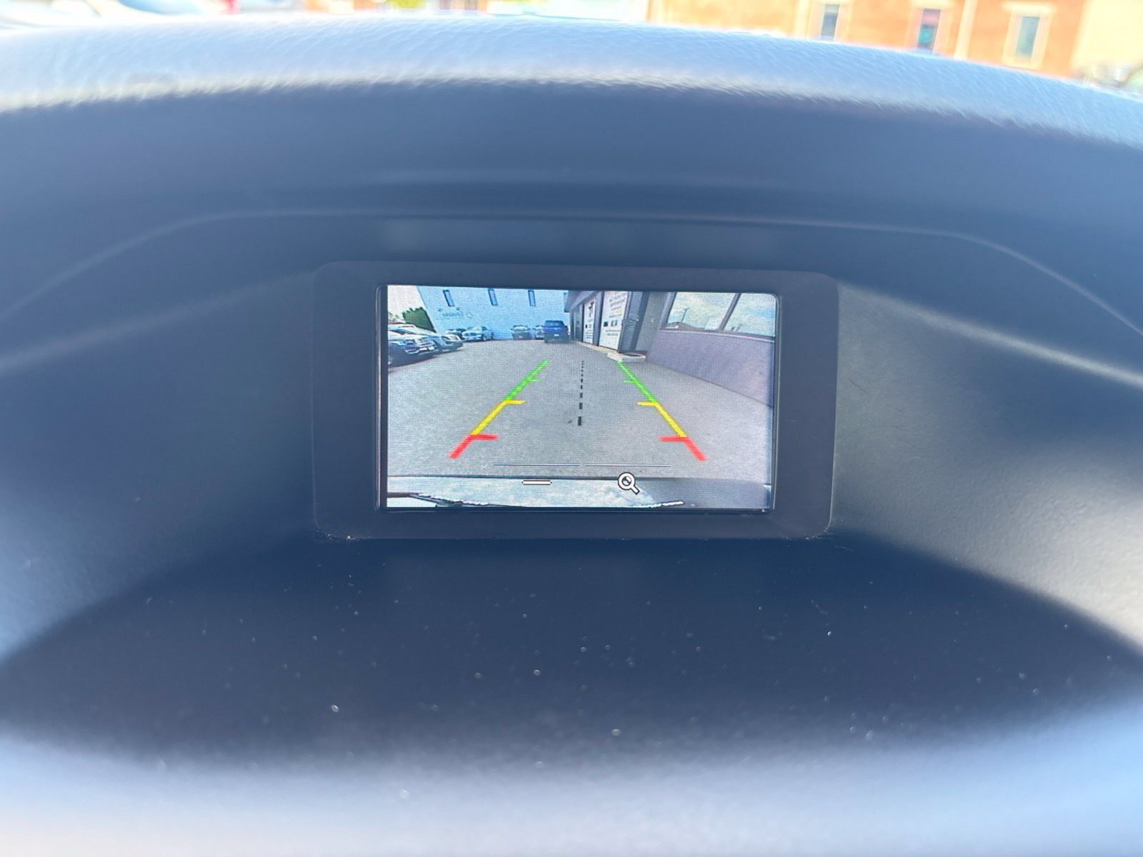 Used 2018 Ford Focus SE FWD image 22