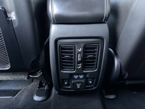 Used 2025 Dodge Durango SRT Hellcat image 35