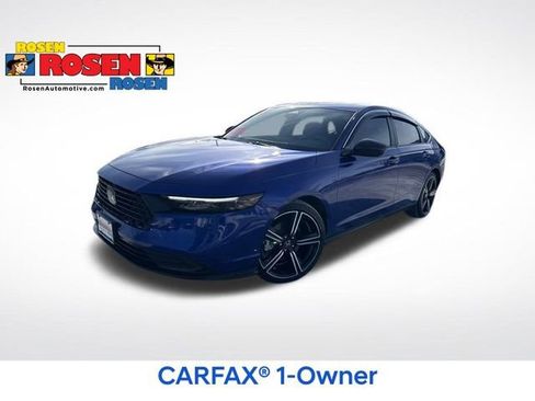 Used 2023 Honda Accord Sport image 1