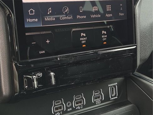 New 2026 RAM 1500 Laramie w/ Night Edition image 16