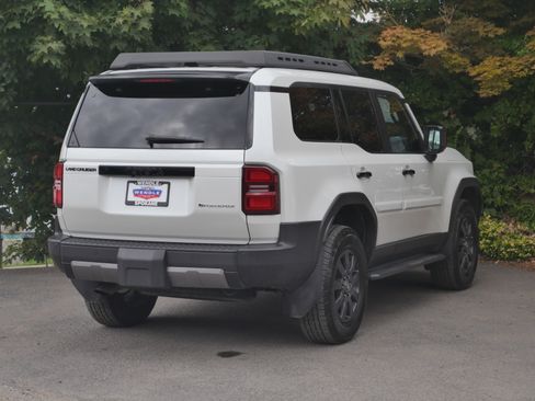 Used 2025 Toyota Land Cruiser AWD/4WD image 28