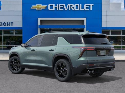 New 2027 Chevrolet Traverse LT AWD/4WD image 3