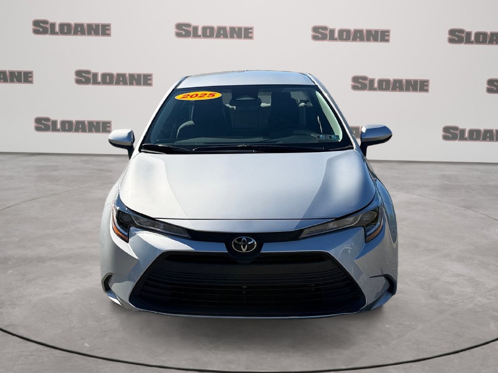 Used 2025 Toyota Corolla LE FWD image 8