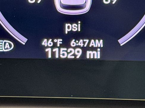 Used 2024 Porsche Cayenne AWD image 21