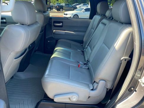 Used 2015 Toyota Sequoia Limited AWD/4WD image 8