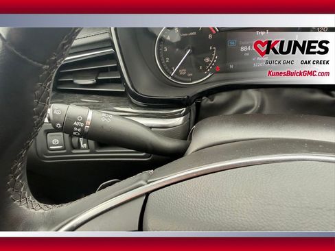 Used 2023 Cadillac XT5 Premium Luxury AWD/4WD image 18