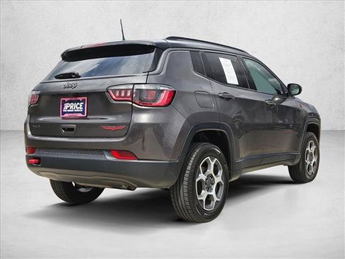 Used 2022 Jeep Compass Trailhawk AWD/4WD image 5