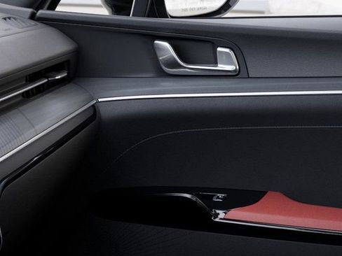 New 2026 Kia K5 GT-Line image 2