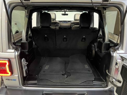 Used 2022 Jeep Wrangler Unlimited Rubicon 4xe AWD/4WD image 86
