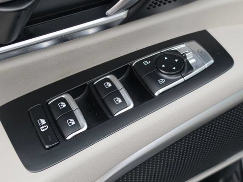 Used 2022 Kia Telluride EX w/ EX Premium Package FWD image 29