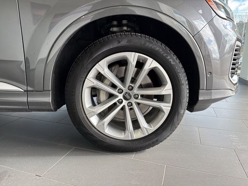 Used 2025 Audi Q7 3.0T Premium Plus image 54