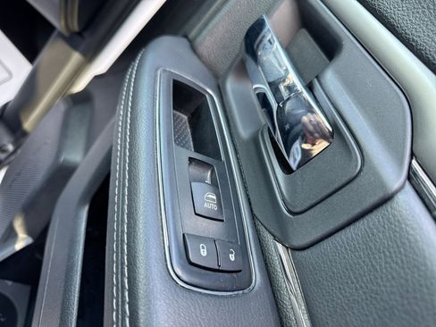 Used 2015 RAM 1500 Sport w/ Convenience Group image 34