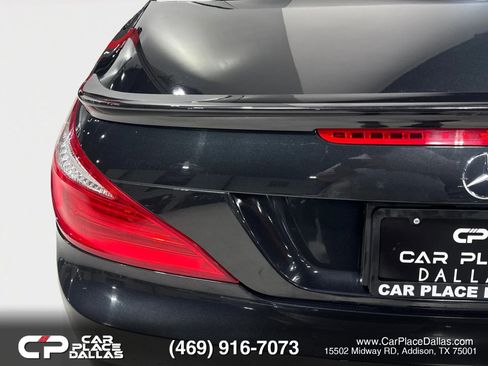 Used 2013 Mercedes-Benz SL 550 image 16