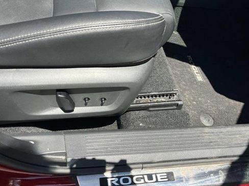 Used 2023 Nissan Rogue SL w/ SL Premium Package FWD image 26