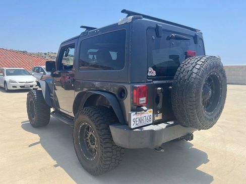 Used 2014 Jeep Wrangler Sport AWD/4WD image 4