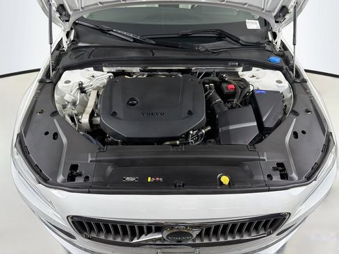 Certified 2023 Volvo S90 B6 Plus AWD/4WD image 33