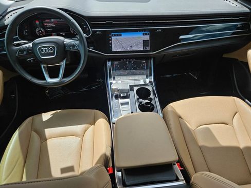 Used 2023 Audi Q8 Premium Plus w/ Premium Plus Package image 18