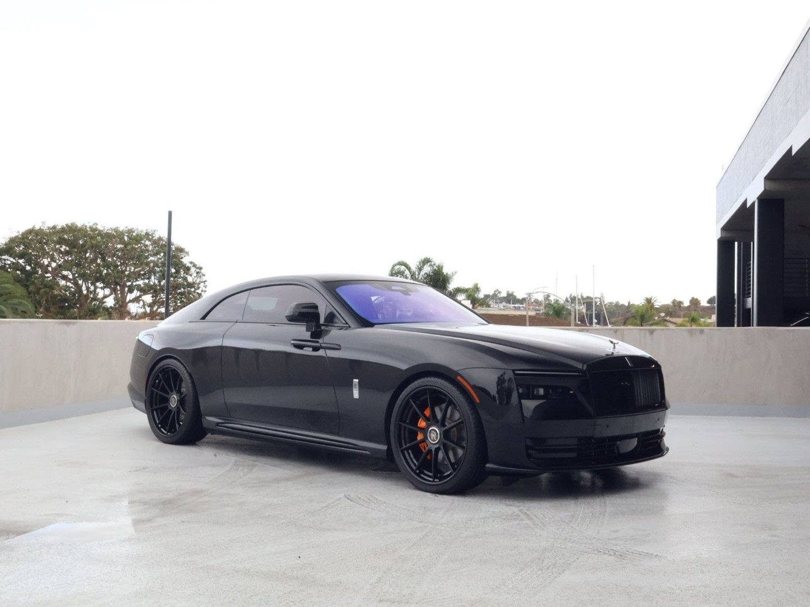 Used 2024 Rolls-Royce Spectre AWD/4WD image 7
