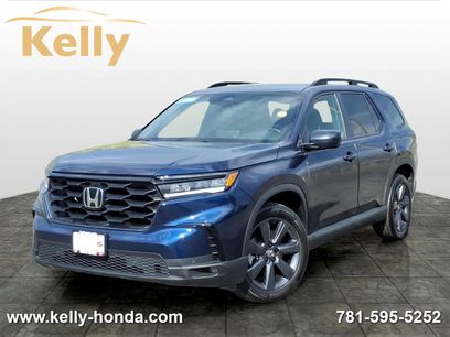 Certified 2025 Honda Pilot Sport