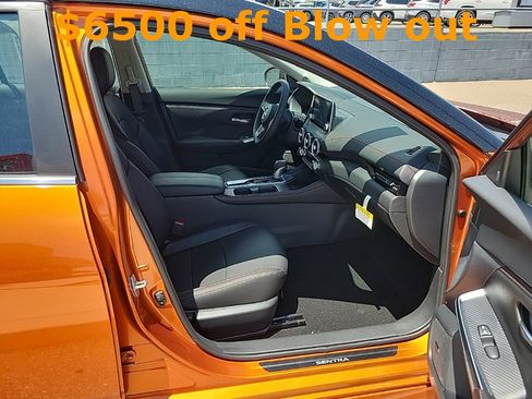 New 2024 Nissan Sentra SR w/ SR Premium Package image 16