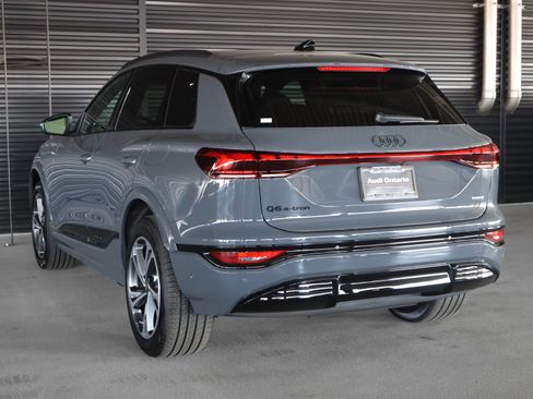 New 2027 Audi Q6 e-tron Premium Plus AWD/4WD image 2