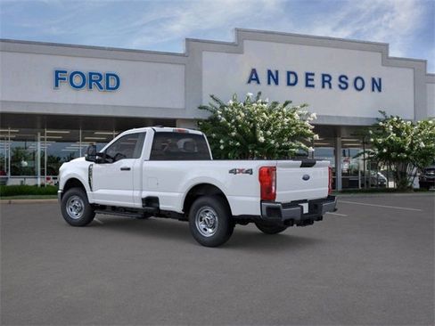 New 2026 Ford F250 XL w/ XL Chrome Package image 4