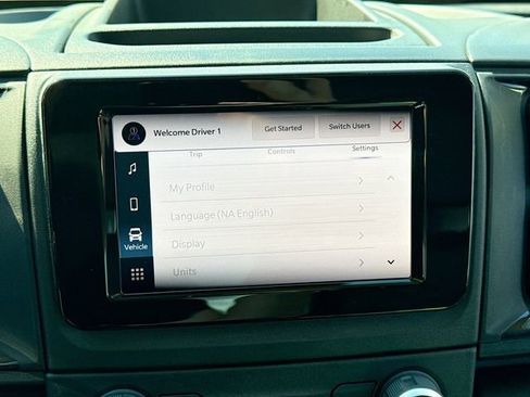 Used 2025 RAM ProMaster 2500 w/ Convenience Group image 14