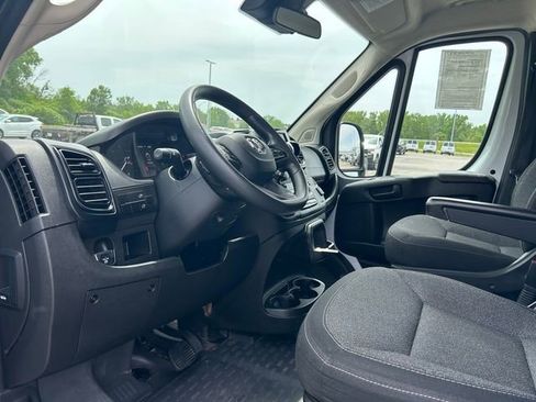 Used 2023 RAM ProMaster 2500 FWD image 11