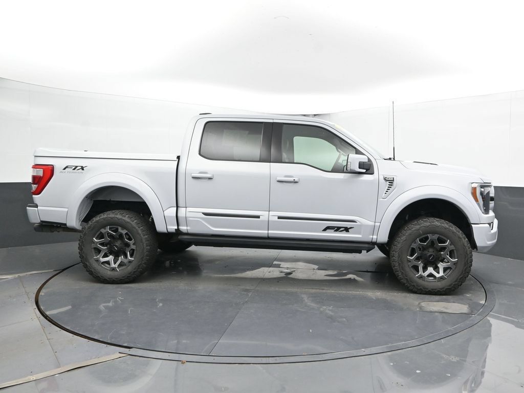 Used 2021 Ford F150 Lariat w/ Equipment Group 502A High AWD/4WD image 4