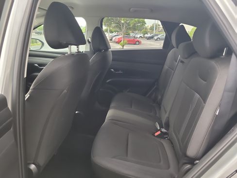 Used 2025 Hyundai Tucson SEL FWD image 16