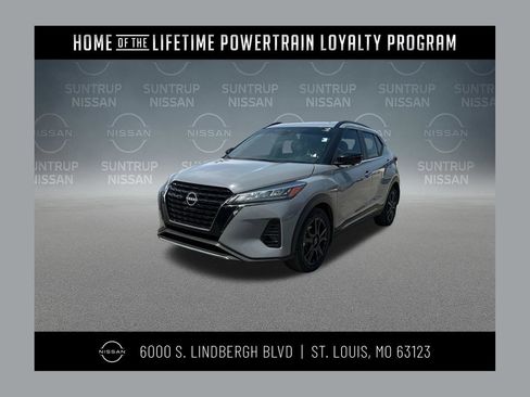 Used 2024 Nissan Kicks SR w/ SR Premium Package FWD image 1