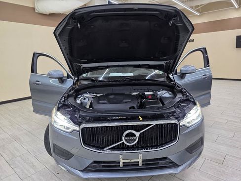 Used 2018 Volvo XC60 T5 Momentum w/ Convenience Package AWD/4WD image 45