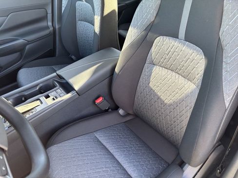 New 2026 Nissan Sentra SV w/ Floor Mat Package FWD image 15