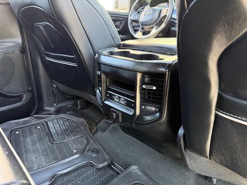 Used 2022 RAM 1500 Limited AWD/4WD image 15