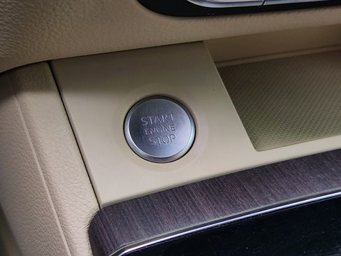 Used 2021 Audi Q5 Premium w/ Convenience Package image 24