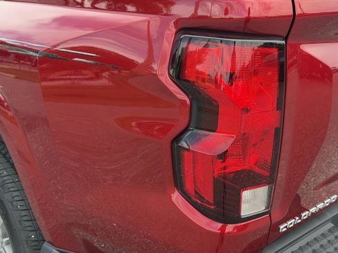 Certified 2024 Chevrolet Colorado LT w/ LT Convenience Package II RWD image 36